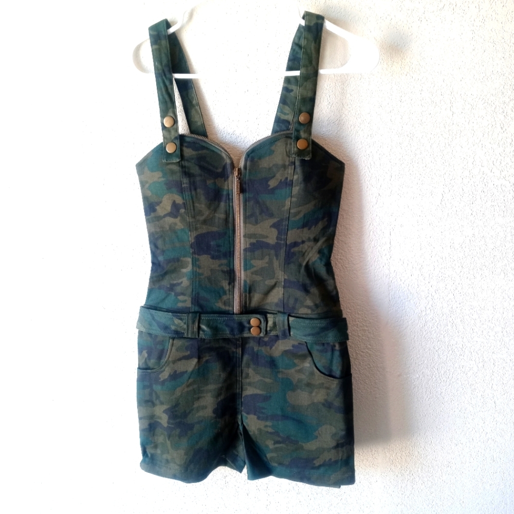 5 for $25 ❤️Romper NWT